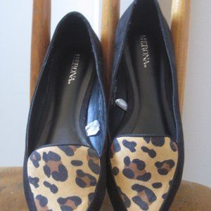 New! Merona, black and animal print loafer, Sz. 6
